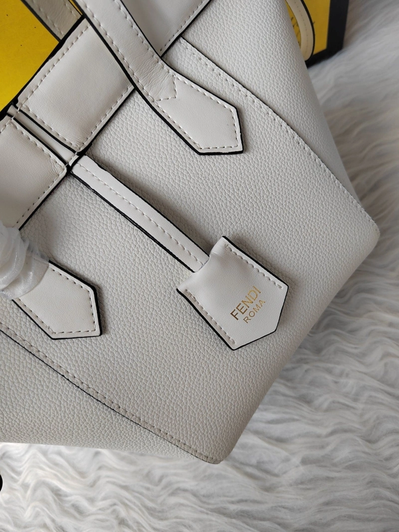 Fendi Shopping Bags 4220A-0240