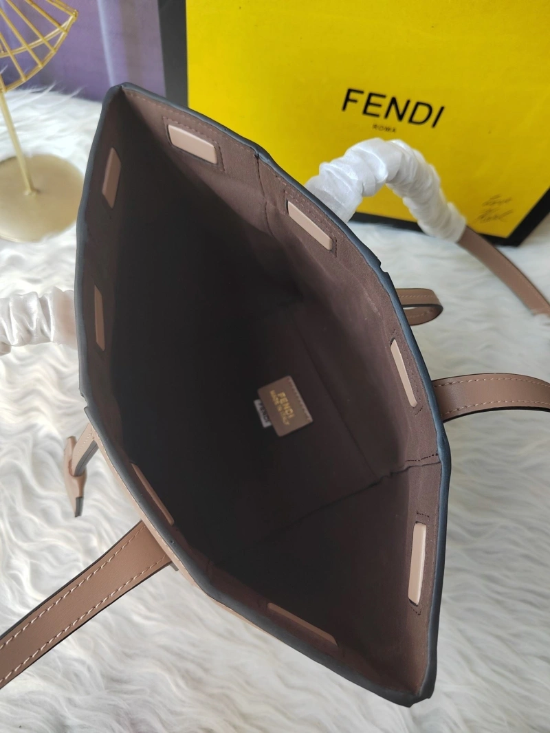 Fendi Shopping Bags 4220A-0241