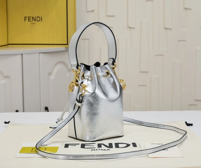 Fendi Bucket Bags 4220A-0246