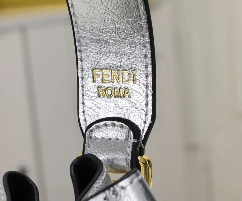 Fendi Bucket Bags 4220A-0246