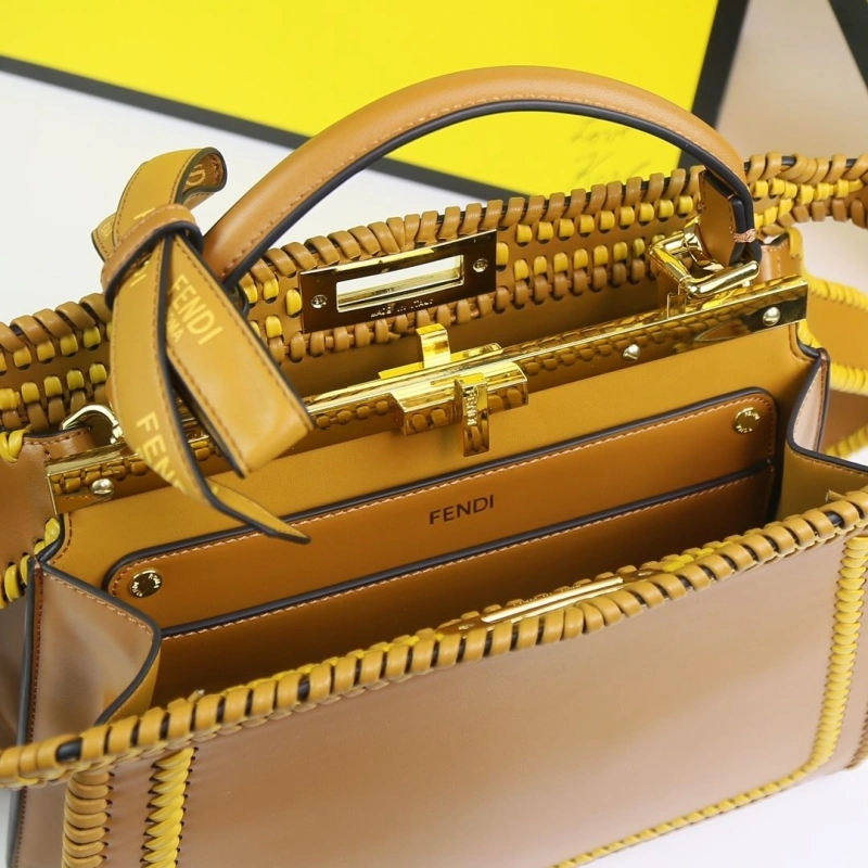 Fendi Top Handle Bags 4220A-0257