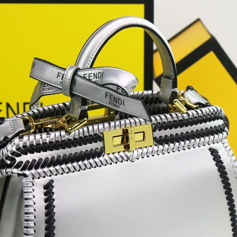 Fendi Top Handle Bags 4220A-0260