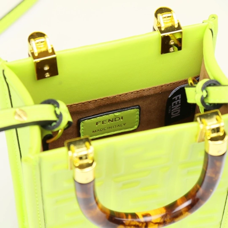 Fendi Top Handle Bags 4220A-0278