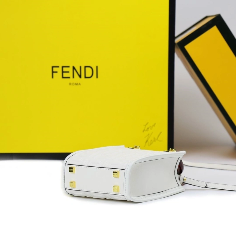 Fendi Top Handle Bags 4220A-0280