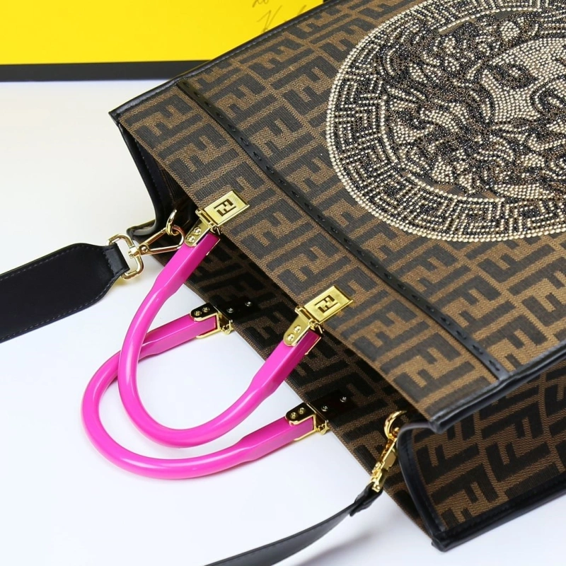 Fendi Shopping Bags 4220A-0288