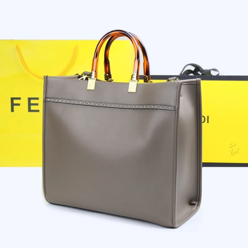 Fendi Shopping Bags 4220A-0301