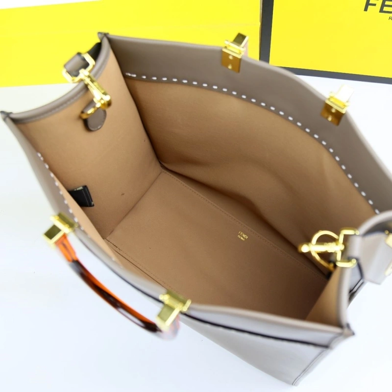 Fendi Shopping Bags 4220A-0301