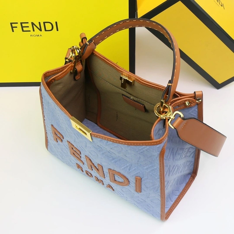 Fendi Shopping Bags 4220A-0310