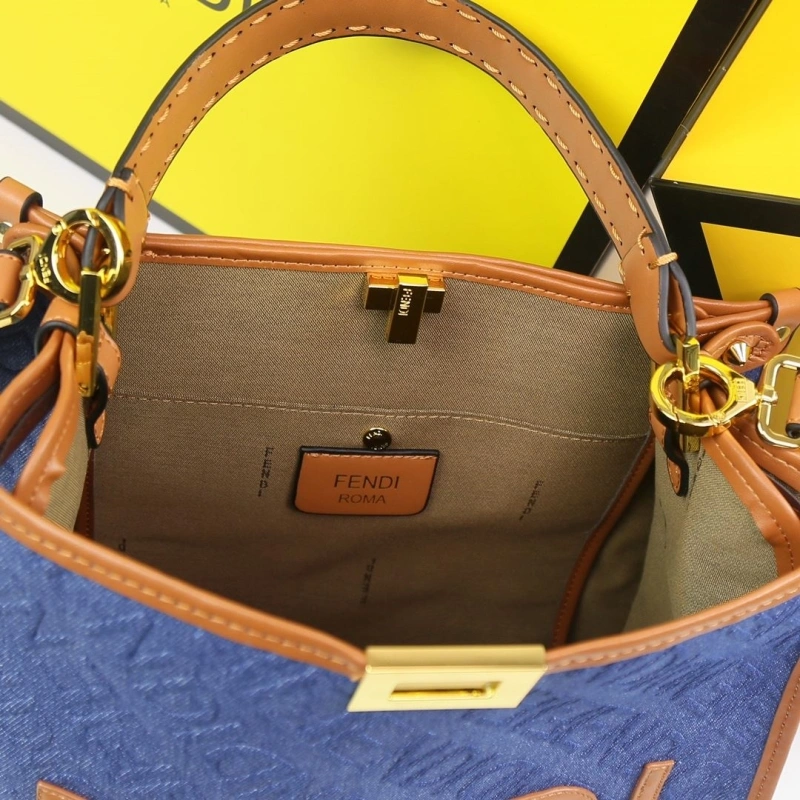 Fendi Shopping Bags 4220A-0311
