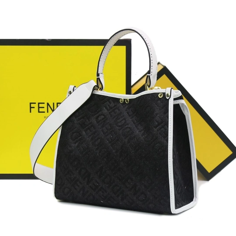 Fendi Shopping Bags 4220A-0313