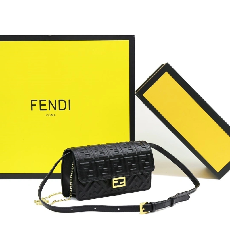 Fendi Satchel Bags 4220A-0362