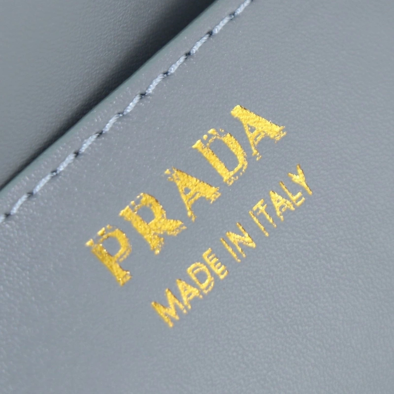 Prada Satchel Bags 4220A-0426