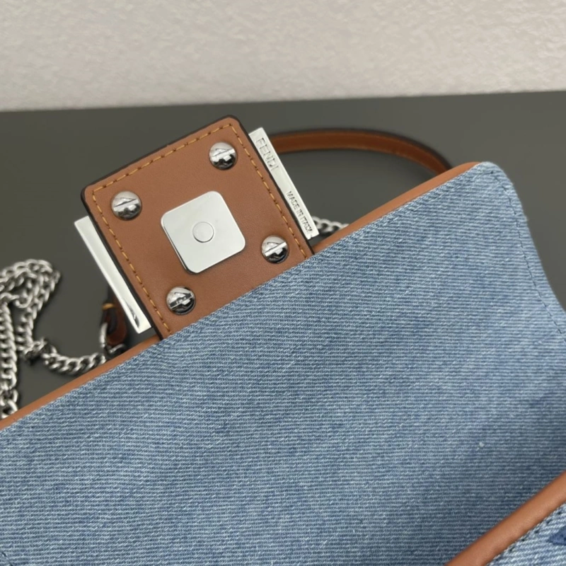 Fendi Satchel Bags 4220A-0628