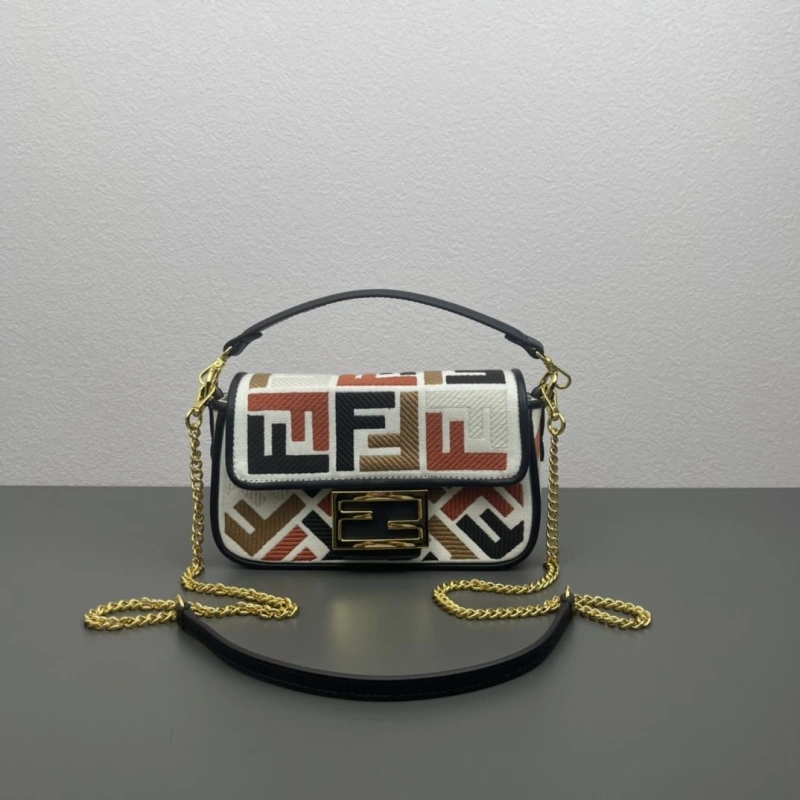 Fendi Satchel Bags 4220A-0630