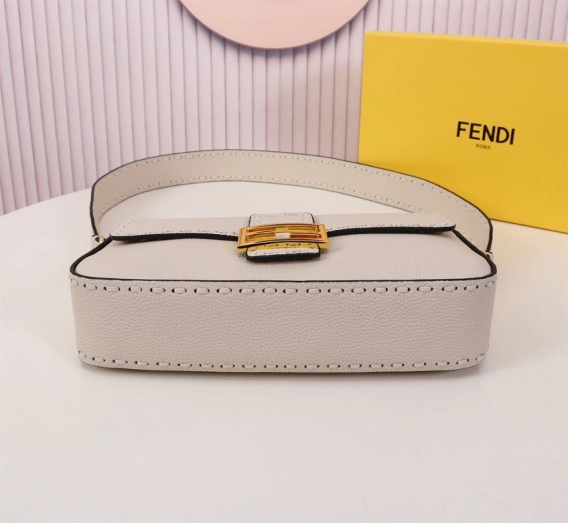 Fendi Satchel Bags 4220A-0653