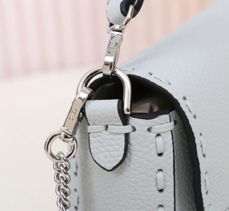 F**di top handle bags 4220a-0672