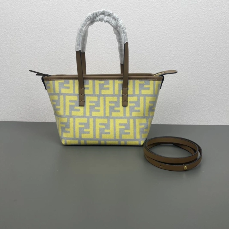 Fendi Shopping Bags 4220A-0698