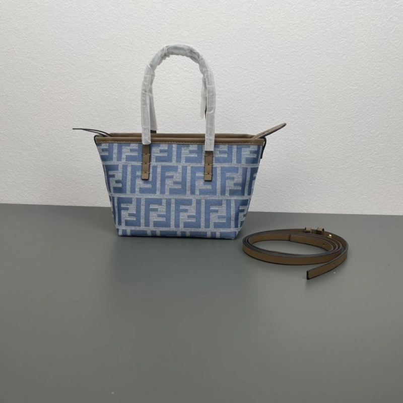 Fendi Shopping Bags 4220A-0699