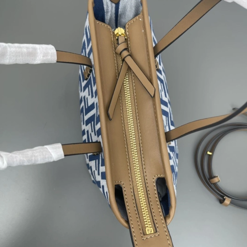 Fendi Shopping Bags 4220A-0701