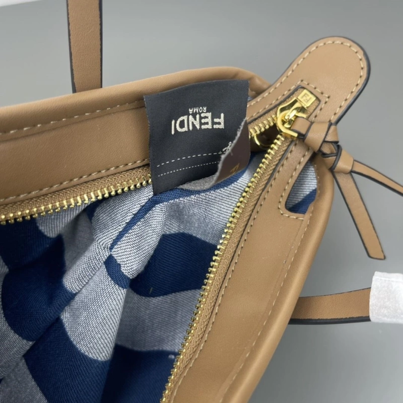 Fendi Shopping Bags 4220A-0701