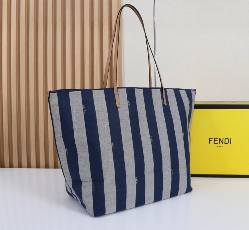 Fendi Shopping Bags 4220A-0744