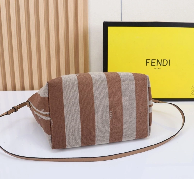 Fendi Shopping Bags 4220A-0752