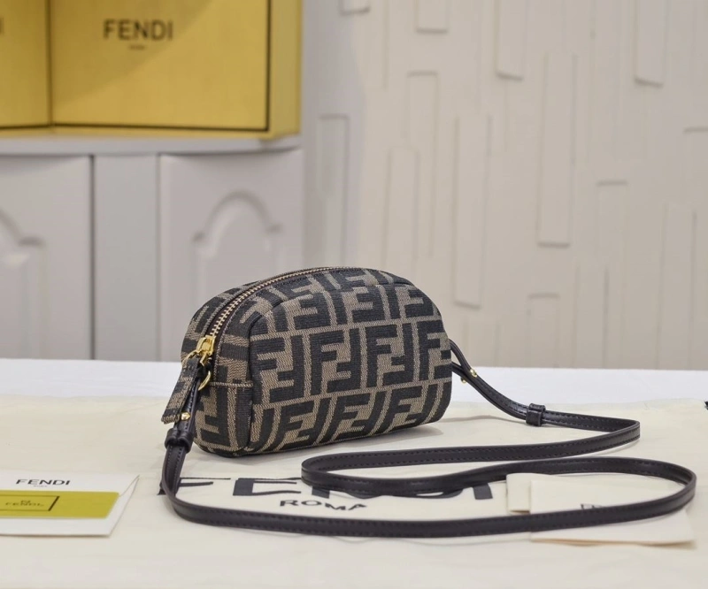 Fendi Satchel Bags 4220C-0006