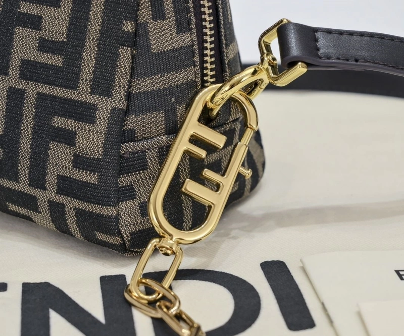 Fendi Satchel Bags 4220C-0007