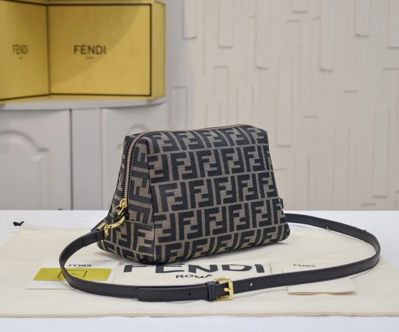 Fendi Satchel Bags 4220C-0008