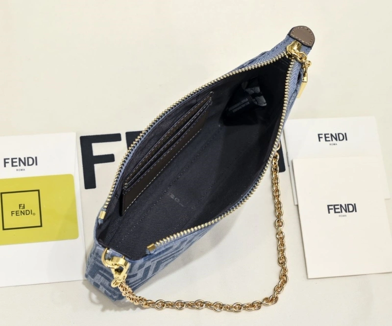 Fendi Satchel Bags 4220C-0009