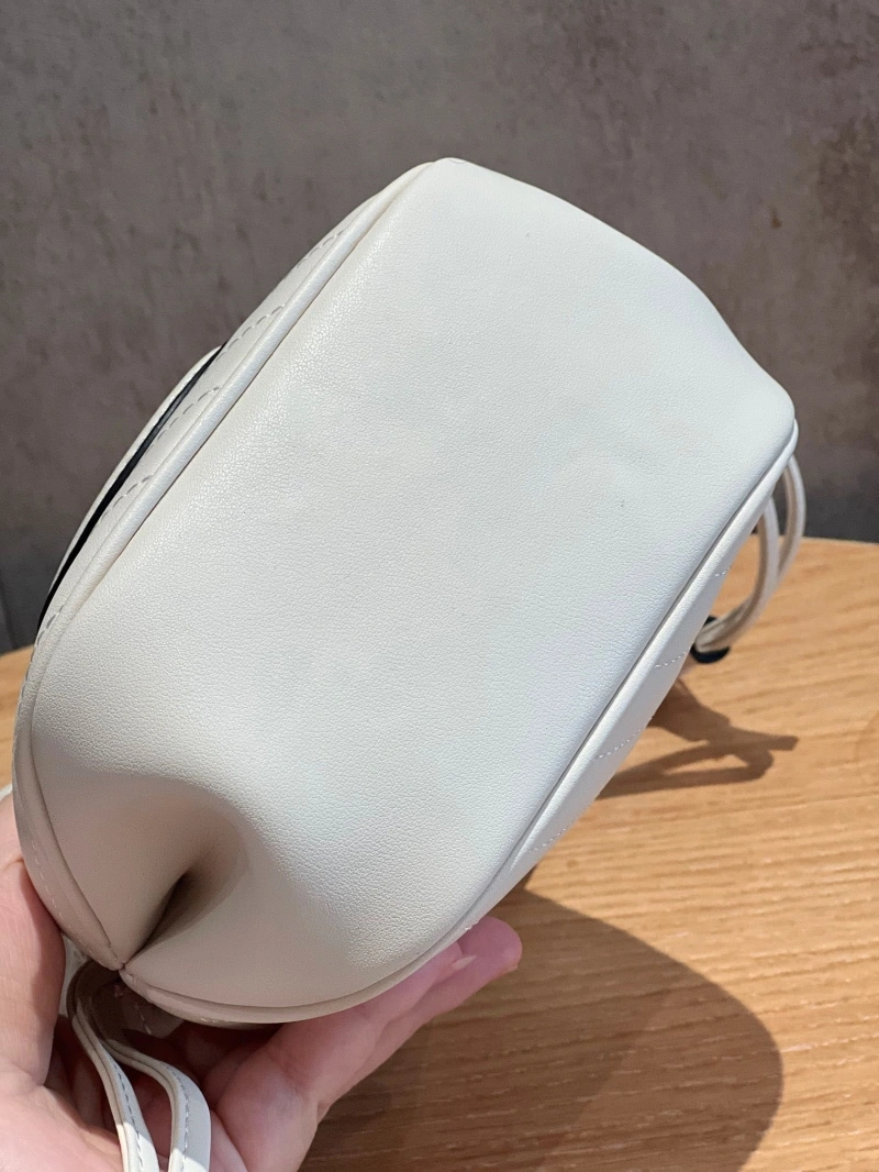 Gucci Bucket Bags 4220C-0107