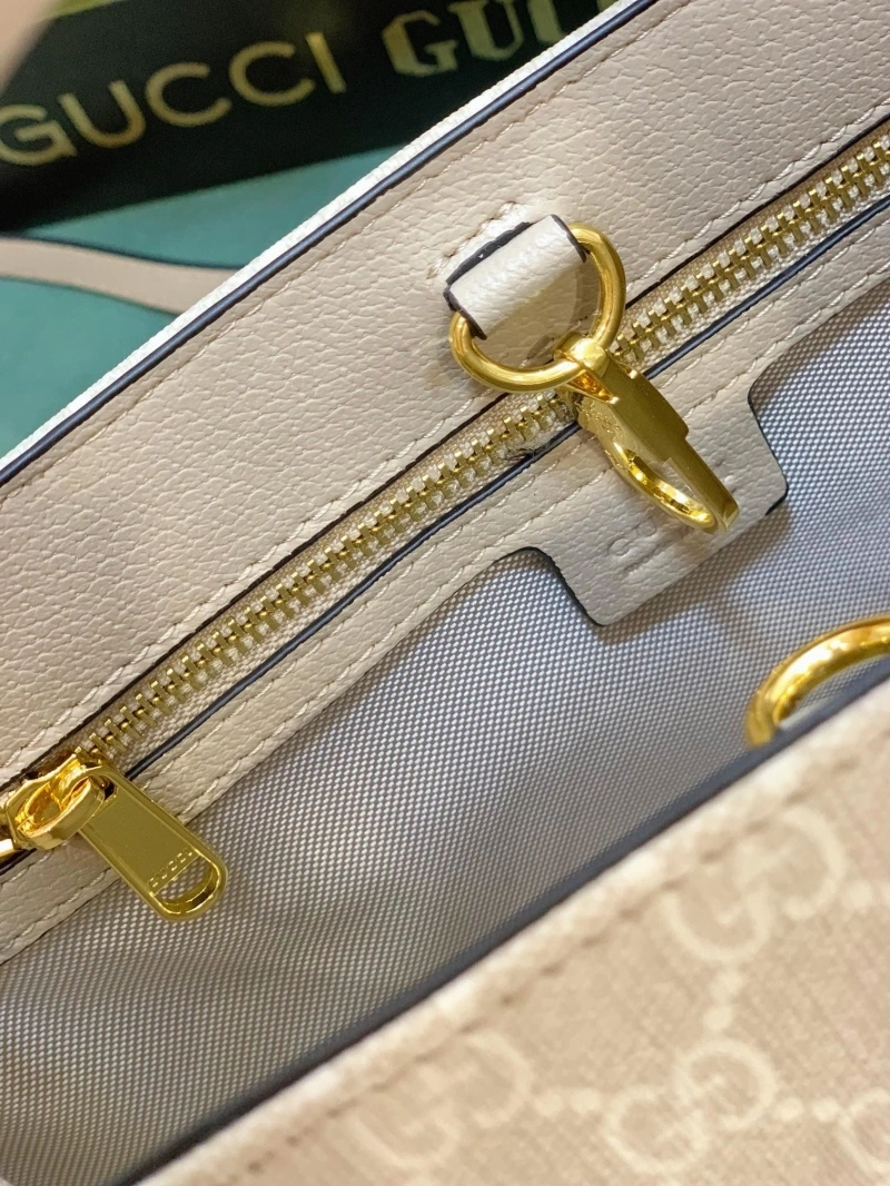 Gucci Shopping Bags 4220C-0135