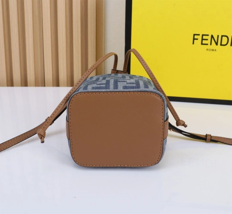Fendi Bucket Bags 4220C-0177