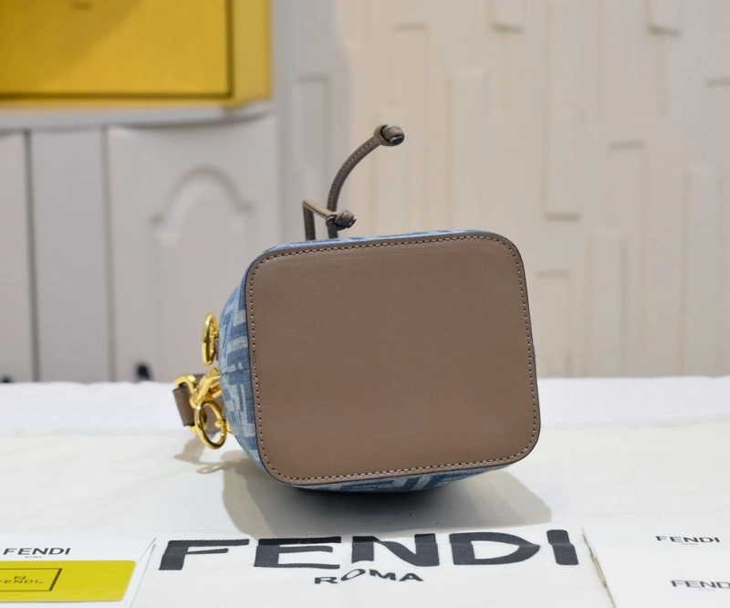 Fendi Bucket Bags 4220C-0270