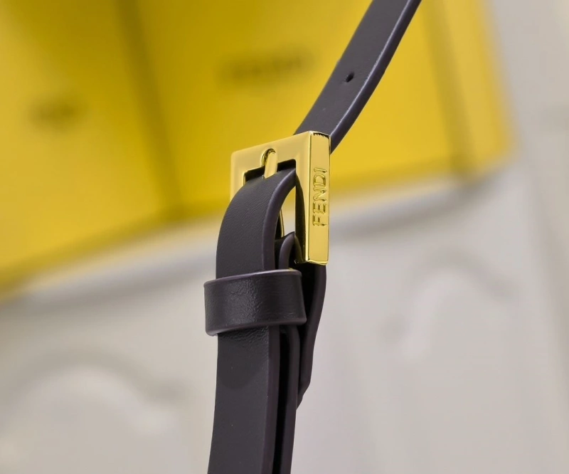 Fendi Top Handle Bags 4220C-0380