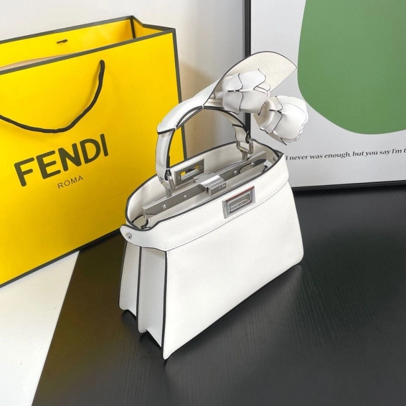 Fendi Top Handle Bags 4220D-0002