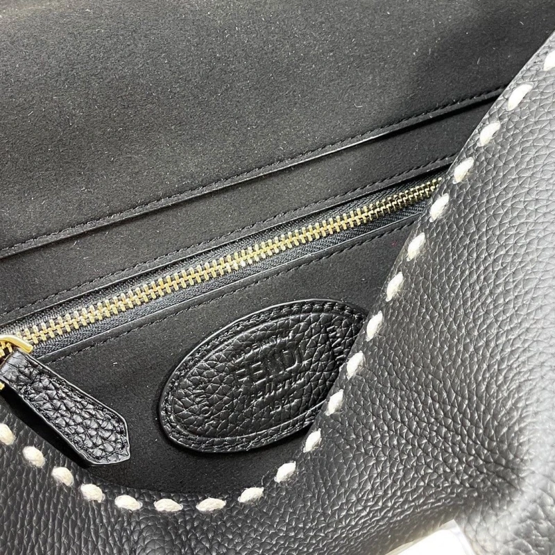 Fendi Baguette Bags 4220D-0005