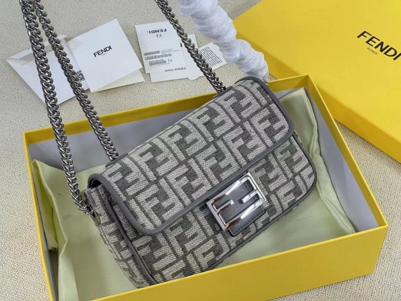 Fendi Baguette Bags 4220D-0011