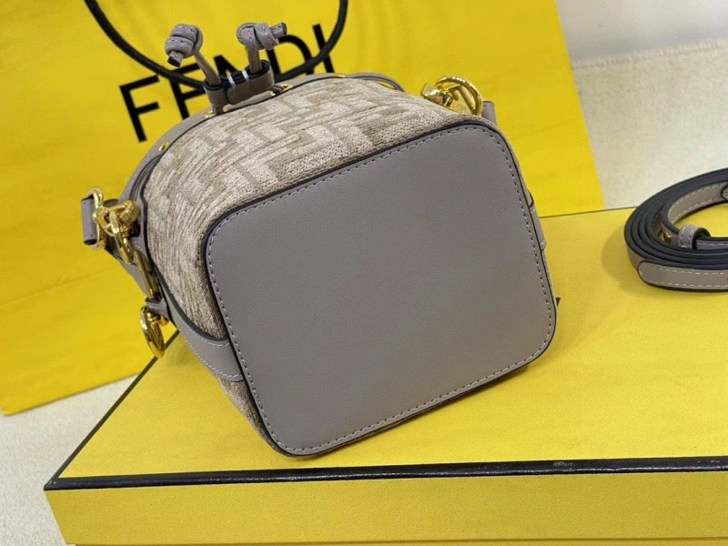 Fendi Bucket Bags 4220D-0013