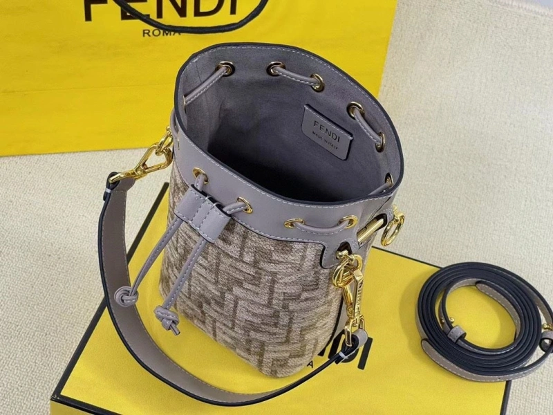 Fendi Bucket Bags 4220D-0013