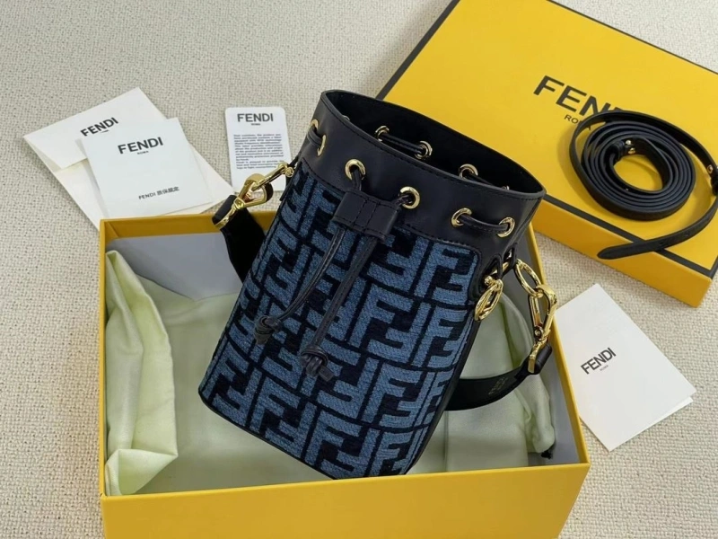 Fendi Bucket Bags 4220D-0014