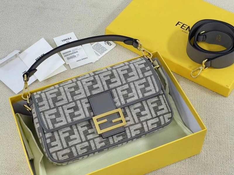 Fendi Baguette Bags 4220D-0015