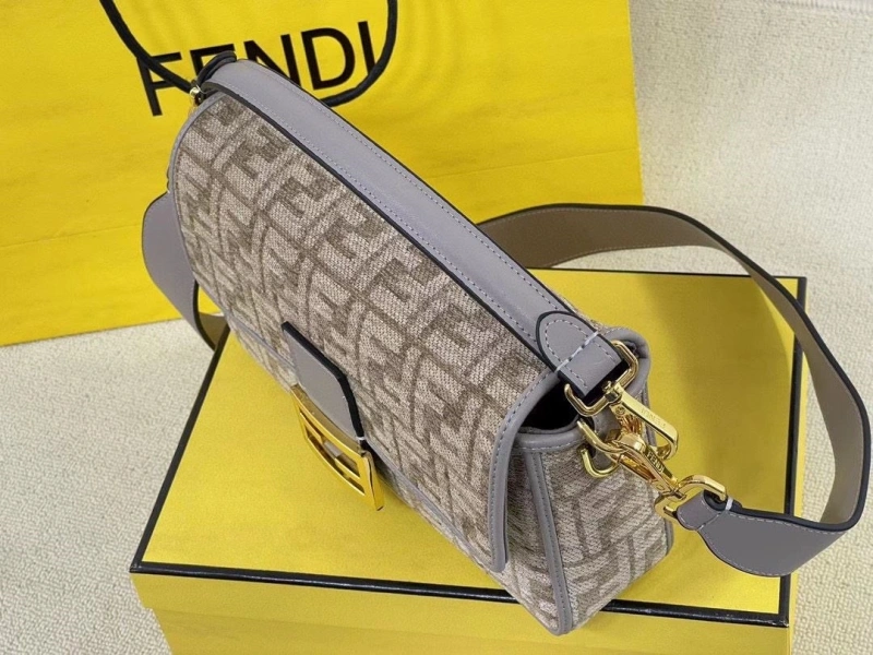 Fendi Baguette Bags 4220D-0017