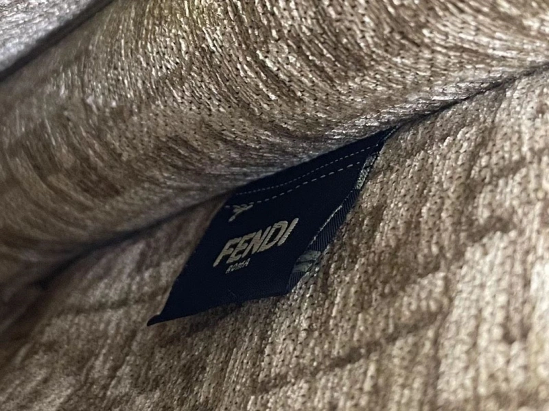 Fendi Top Handle Bags 4220D-0018