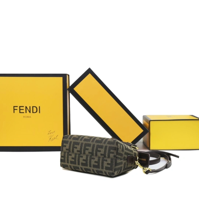 Fendi Top Handle Bags 4220D-0022