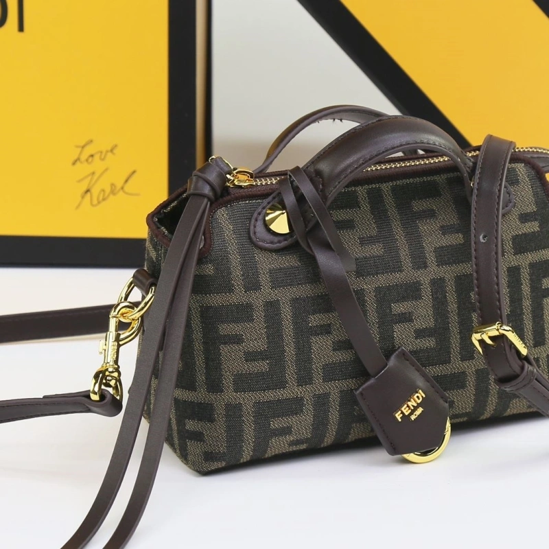 Fendi Top Handle Bags 4220D-0022