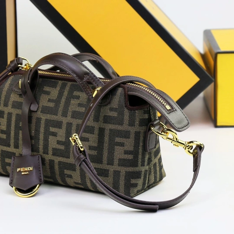 Fendi Top Handle Bags 4220D-0022