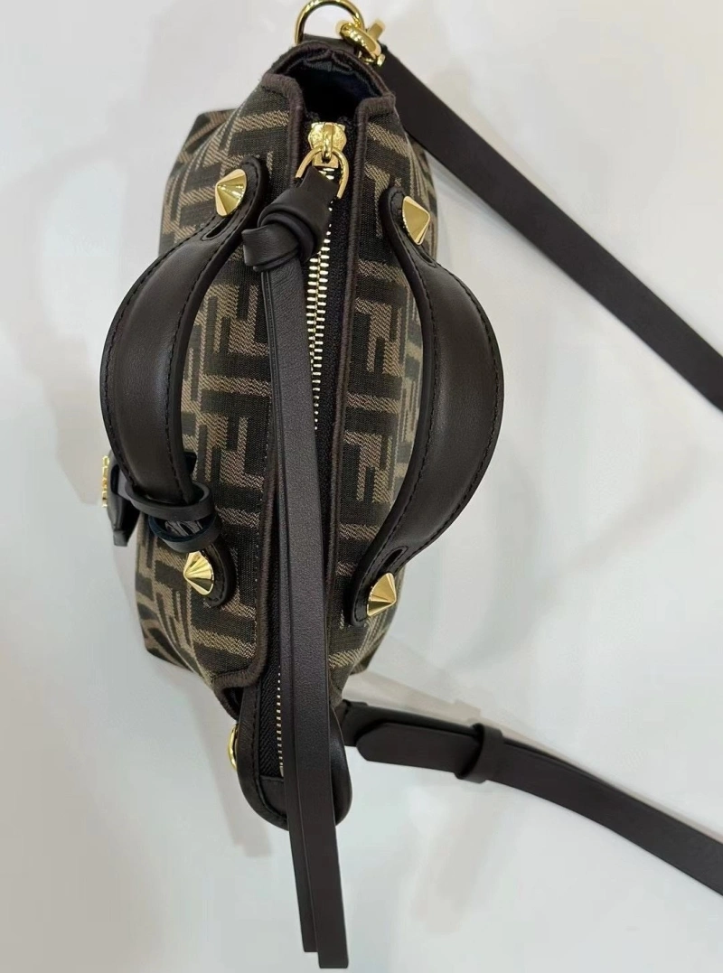 Fendi Top Handle Bags 4220D-0062