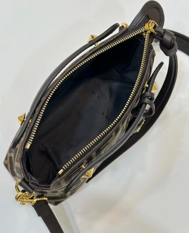 Fendi Top Handle Bags 4220D-0062