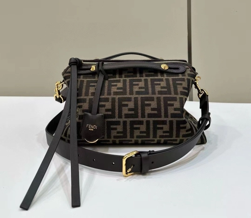 Fendi Top Handle Bags 4220D-0063